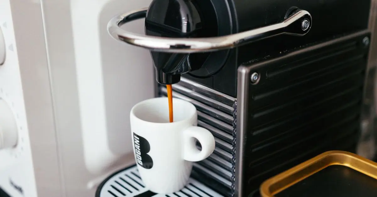 5 Astuces pour Choisir Votre Cafetière à Capsules Idéale
