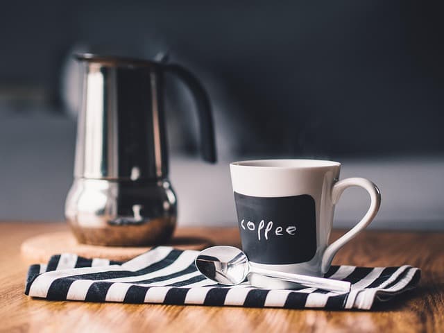 Les Meilleures Méthodes pour Préparer un Café en Capsule